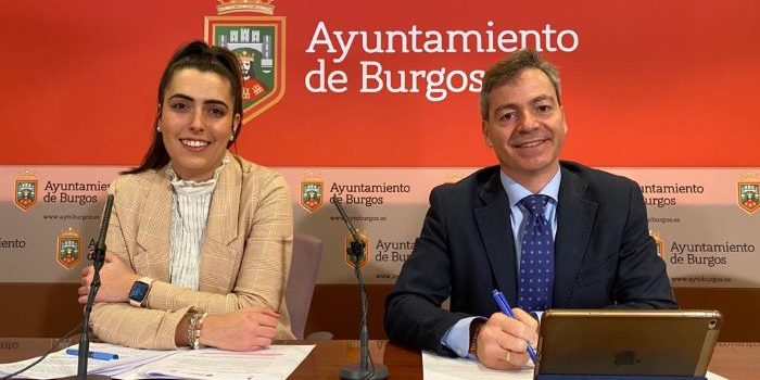 20230308 Andrea Ballesteros y César Barriada en rueda de prensa
