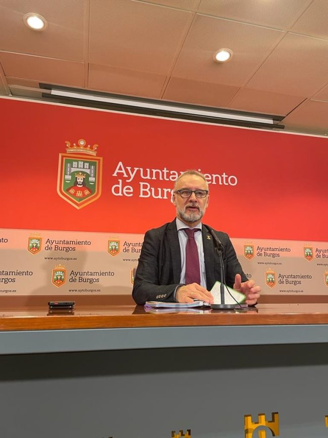 Rueda de prensa concejal de movilidad RUEDA DE PRENSA DEL CONCEJAL DE MOVILIDAD