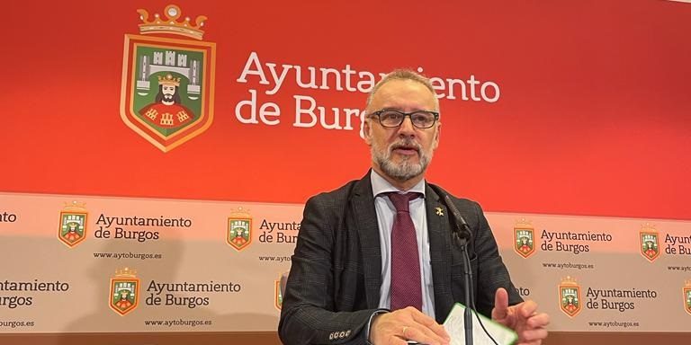 Rueda de prensa concejal de movilidad RUEDA DE PRENSA DEL CONCEJAL DE MOVILIDAD