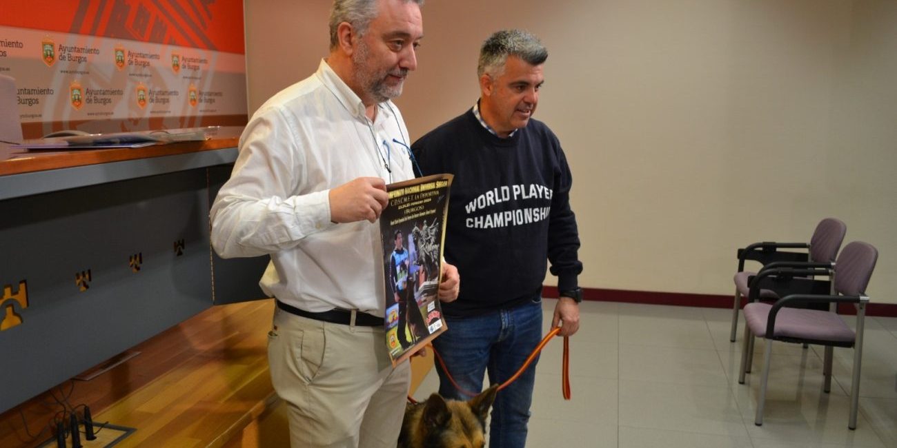 Presentación del programa del 5º Campeonato Nacional Universal Sieger que tendrá lugar los días 23,24,25 de febrero en la C.D.S.C. Deportiva.