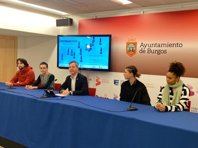 rueda de prensa presentación proyecto de Mayte Santamaría